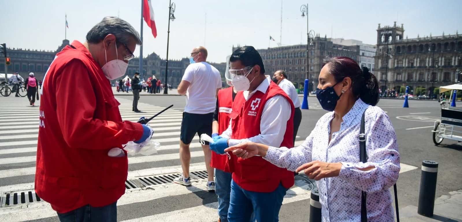 Voluntarios de Cruz Roja