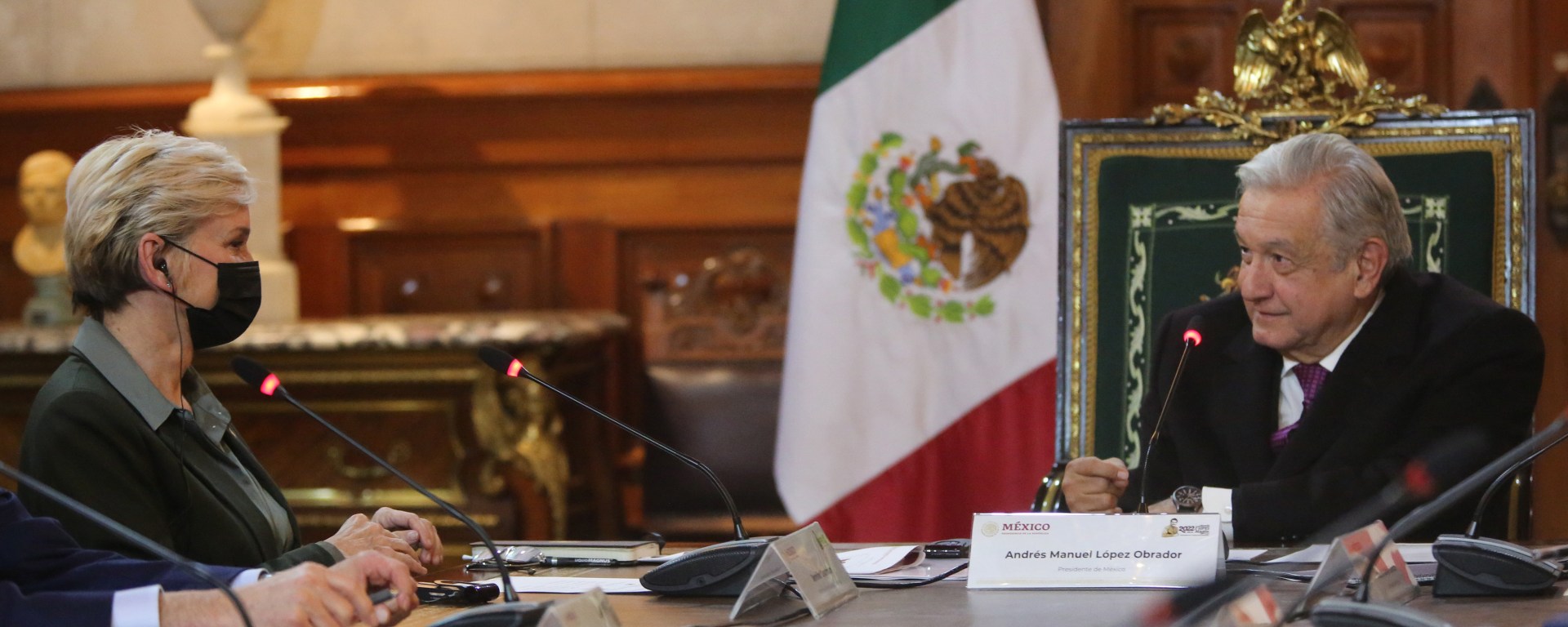 Andrés Manuel López Obrador y Jennifer Granholm