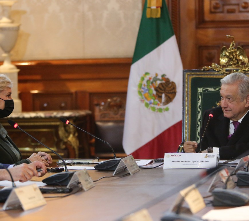 Andrés Manuel López Obrador y Jennifer Granholm