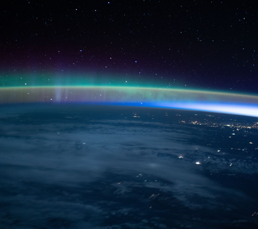 Una aurora sobre la Tierra