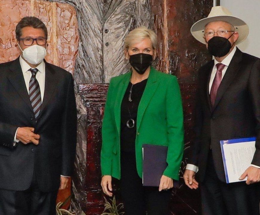 Ricardo Monreal y Jennifer Granholm