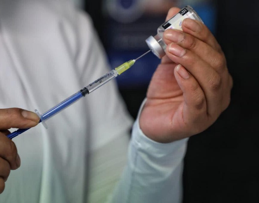 Vacuna, proceso de inyección