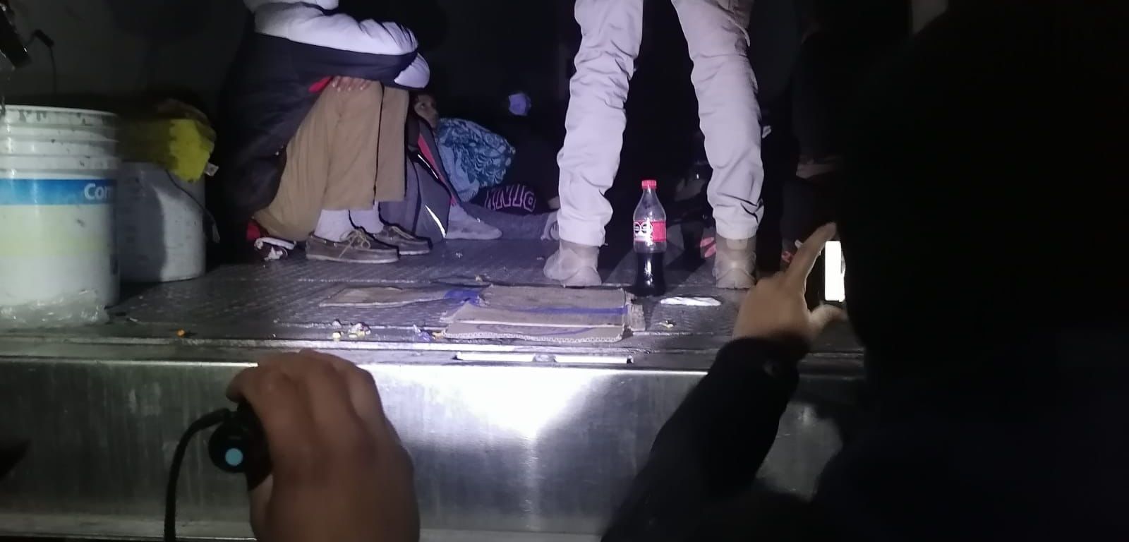 Migrantes en trailer