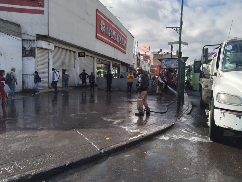 Limpian zonas de la colonia Tacubaya