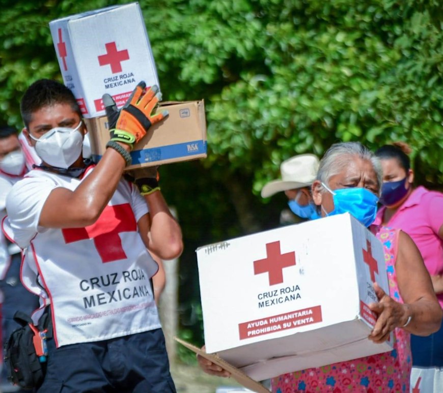 Voluntarios de la Cruz Roja