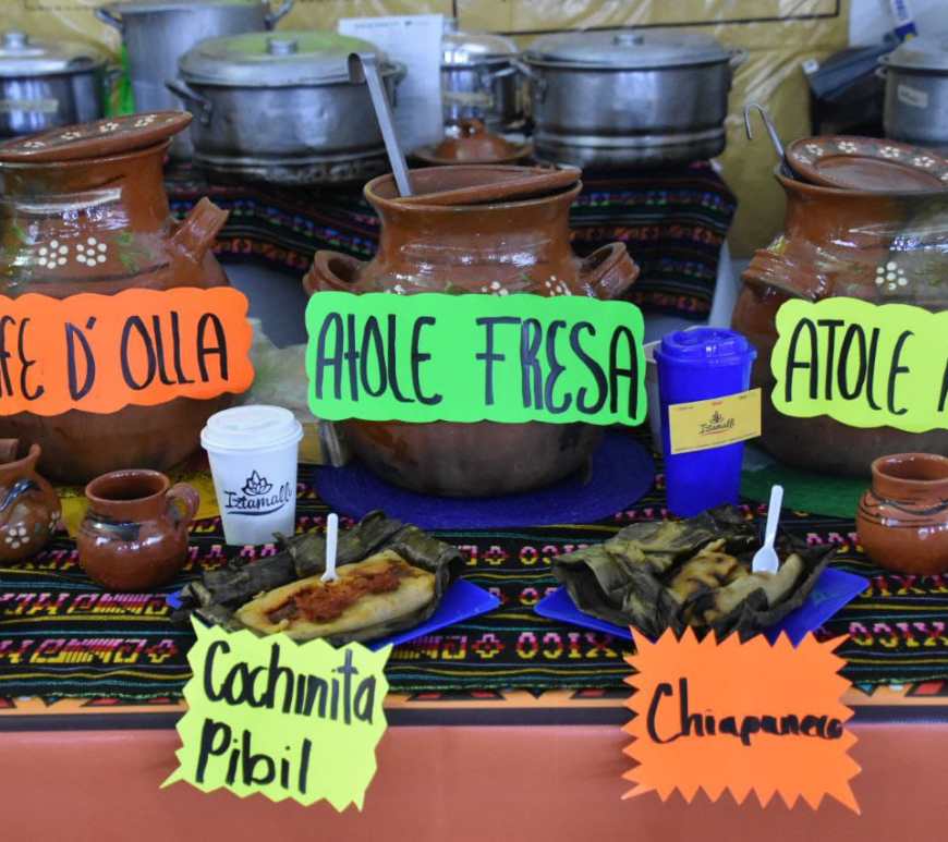 Atole y Tamales
