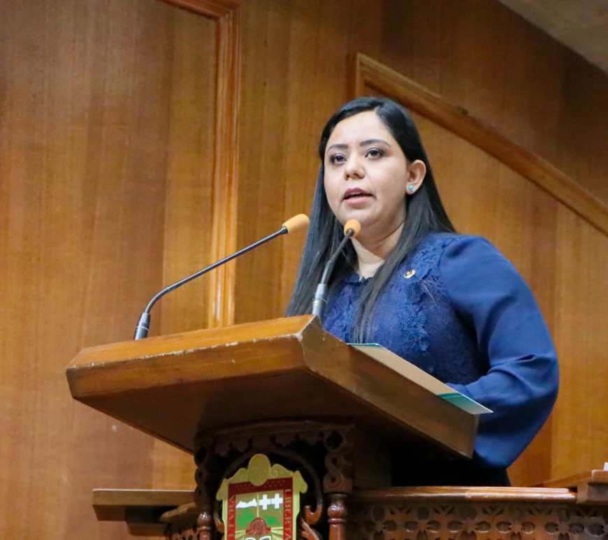 Mónica Granillo Velazco