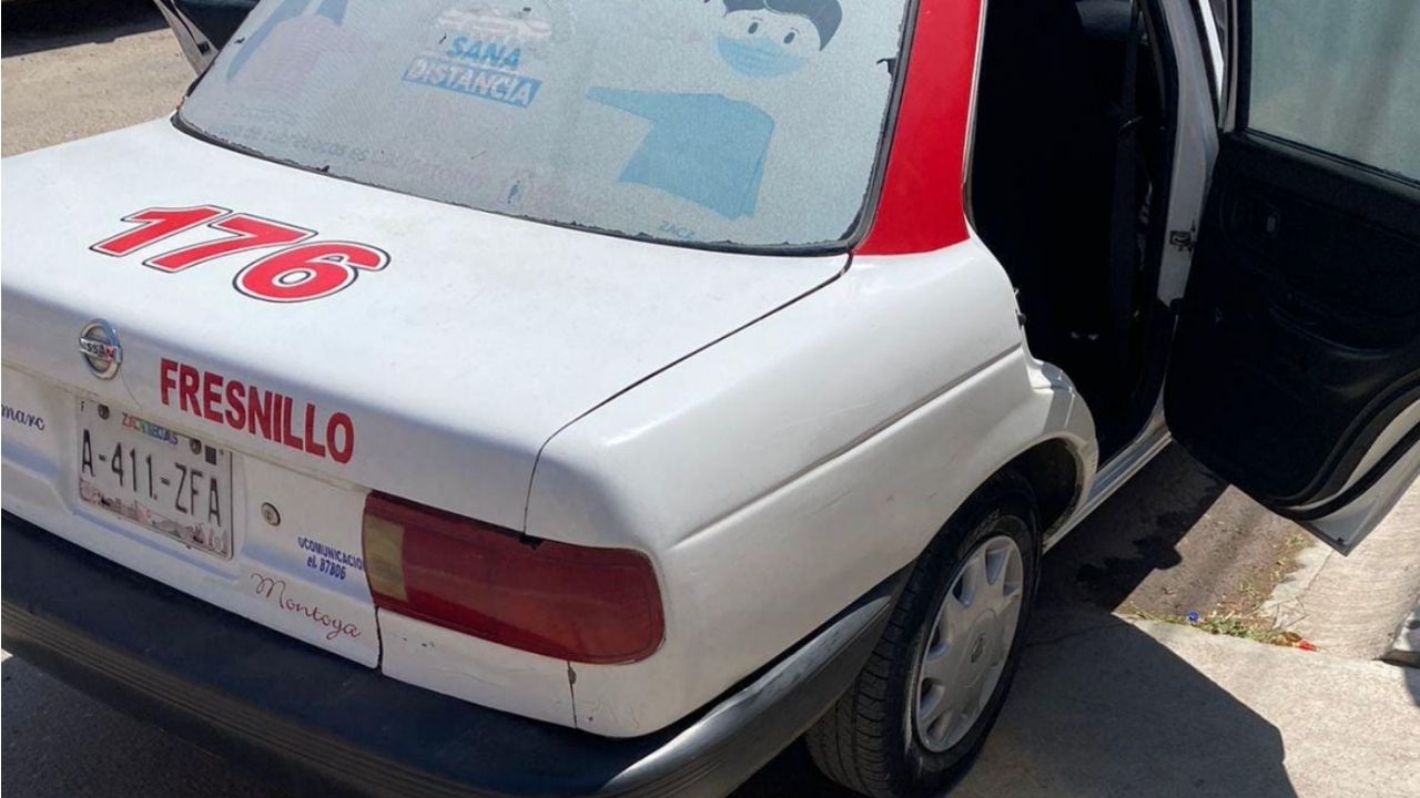 Taxi en el que fue asesinado el periodista Juan Carlos Muñiz