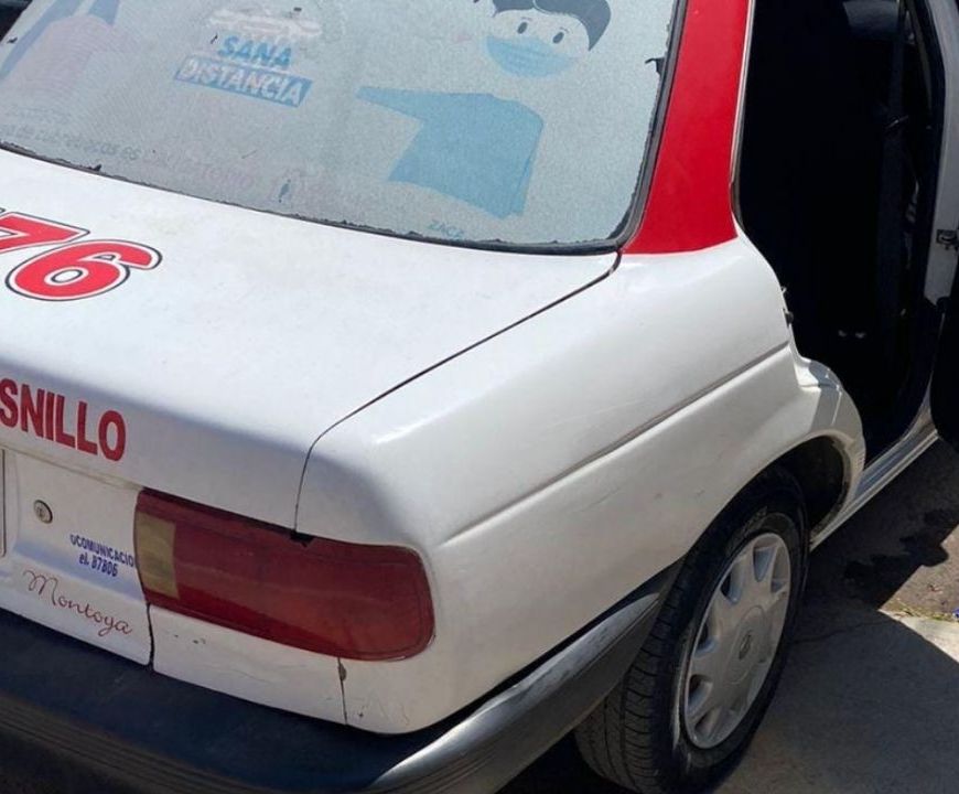 Taxi en el que fue asesinado el periodista Juan Carlos Muñiz