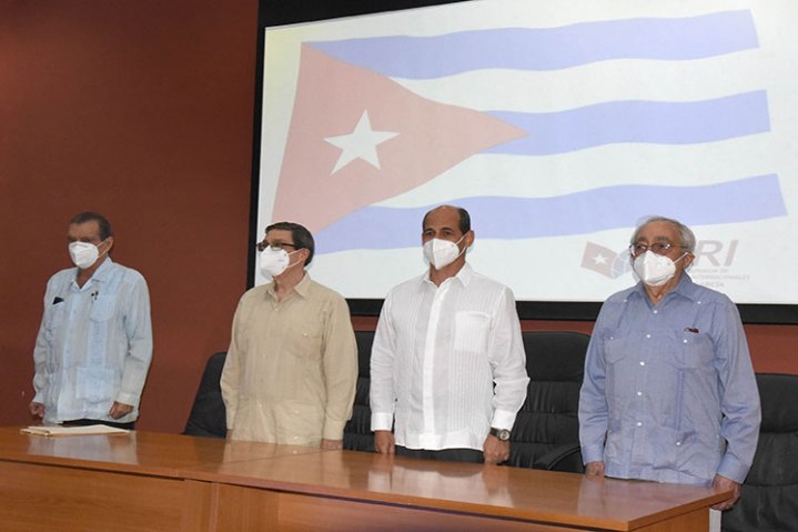 Diplomáticos cubanos 