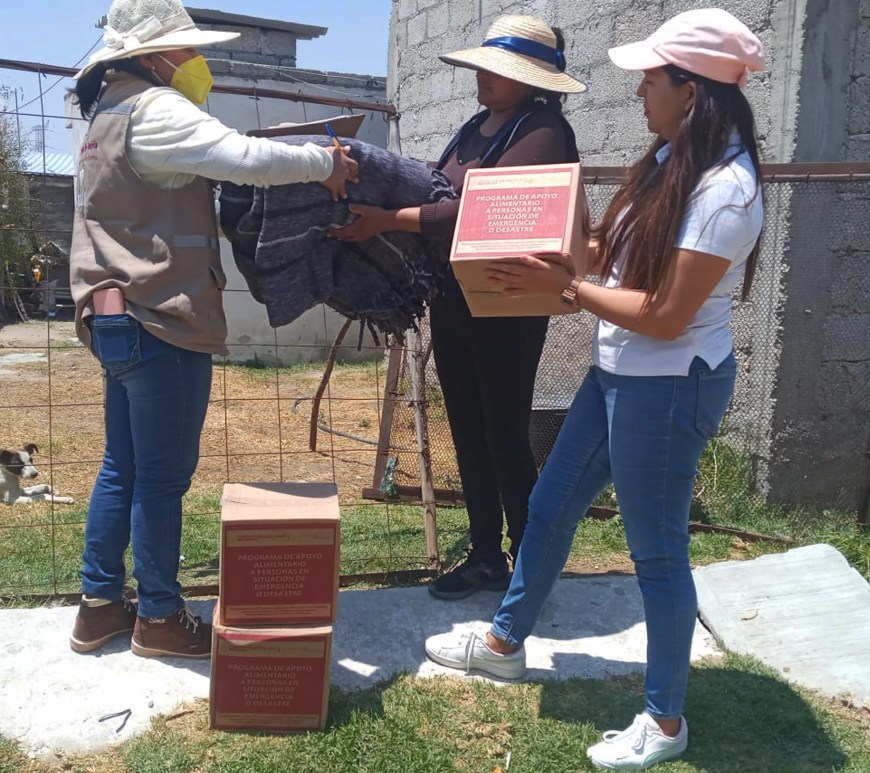 Entrega de ayuda humanitaria