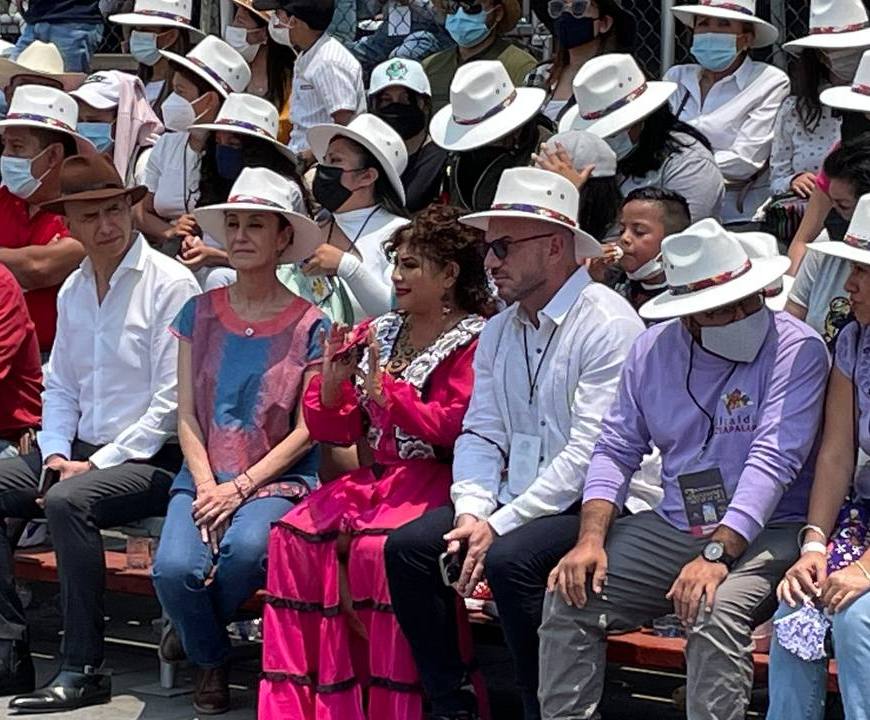 Claudia Sheinbaum y Clara Brugada