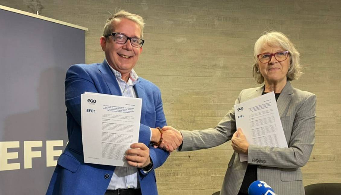 Gabriela Cañas y Jenaro Villamil