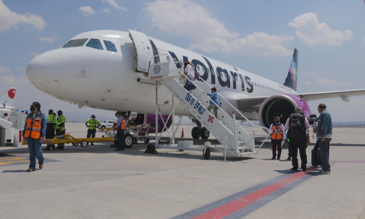 Avión Volaris