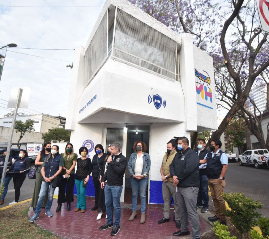 Mauricio Tabe en módulo de seguridad