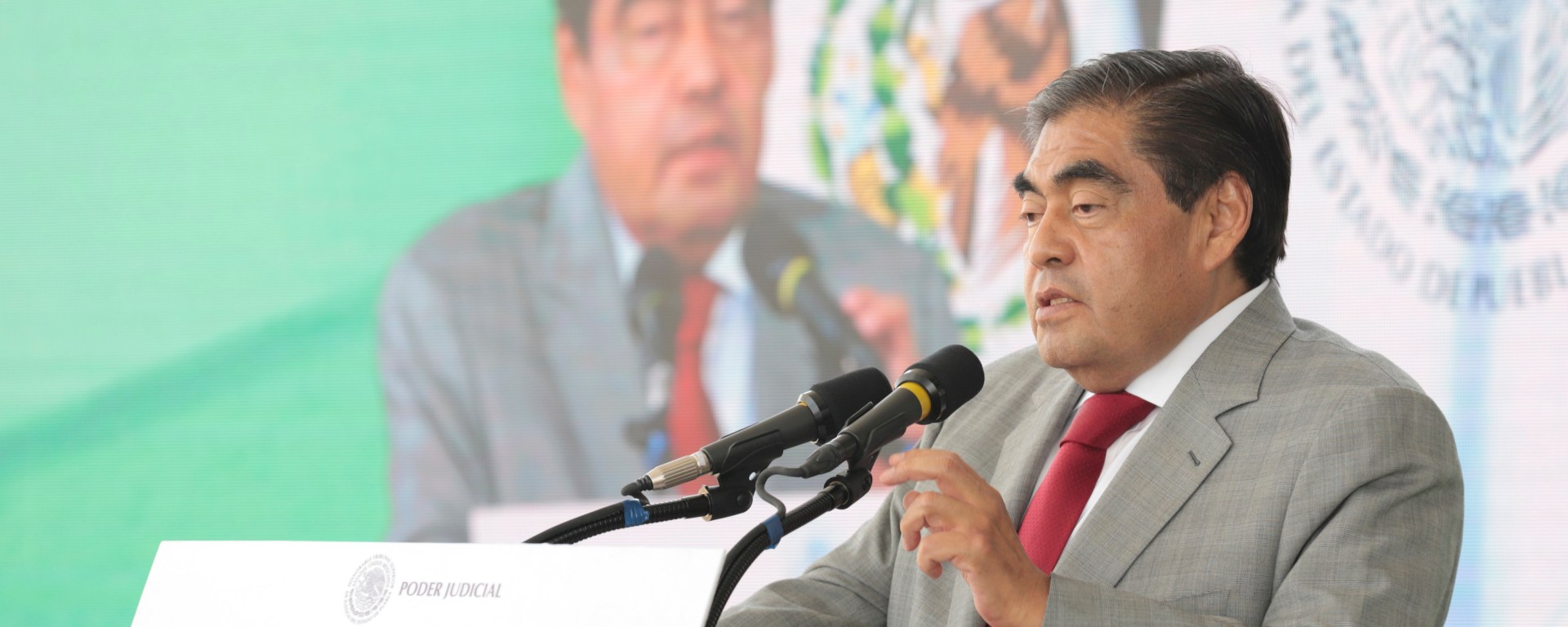 Miguel Barbosa Huerta