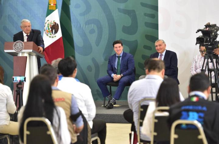 Andrés Manuel López Obrador en conferencia de prensa desde Nuevo León