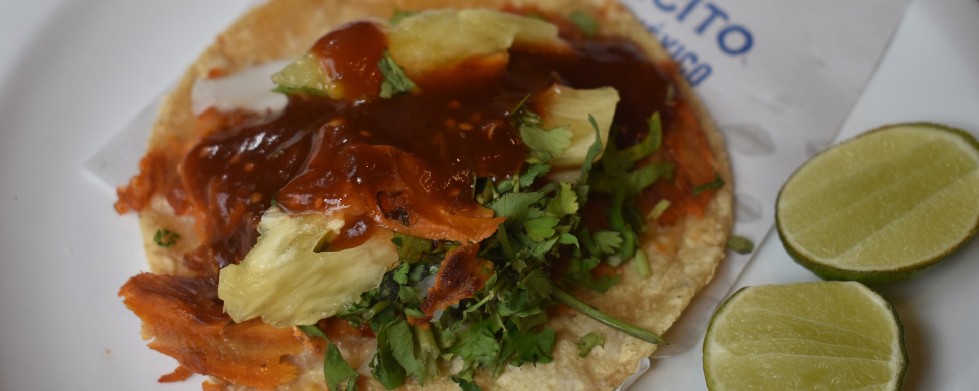 Tacos al pastor de "El Tizoncito"