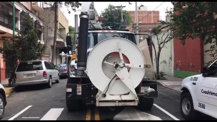 Camión para limpiar coladeras 