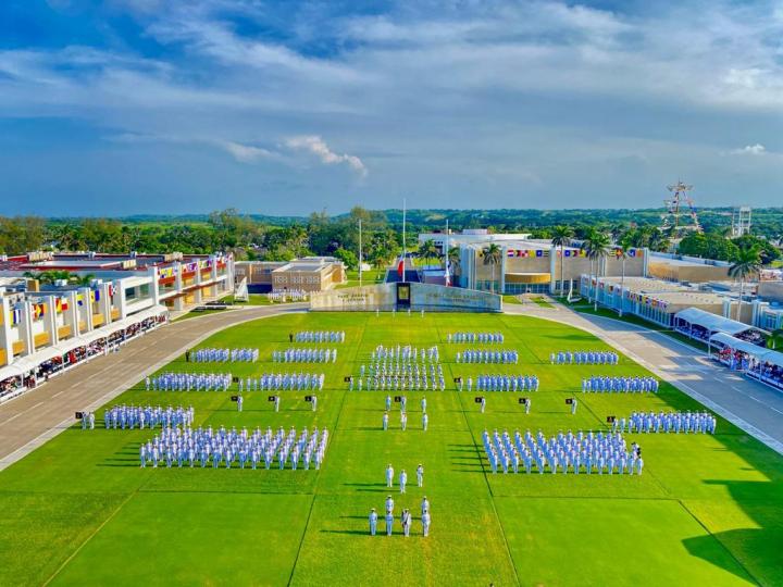 Graduación de cadetes de la Semar