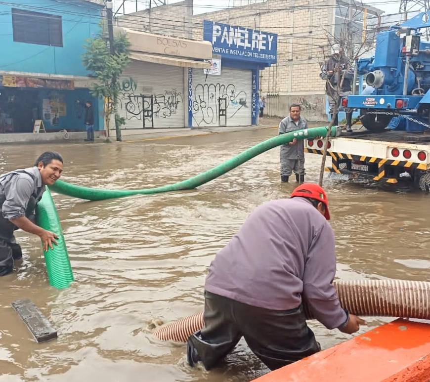 Inundación en la calle