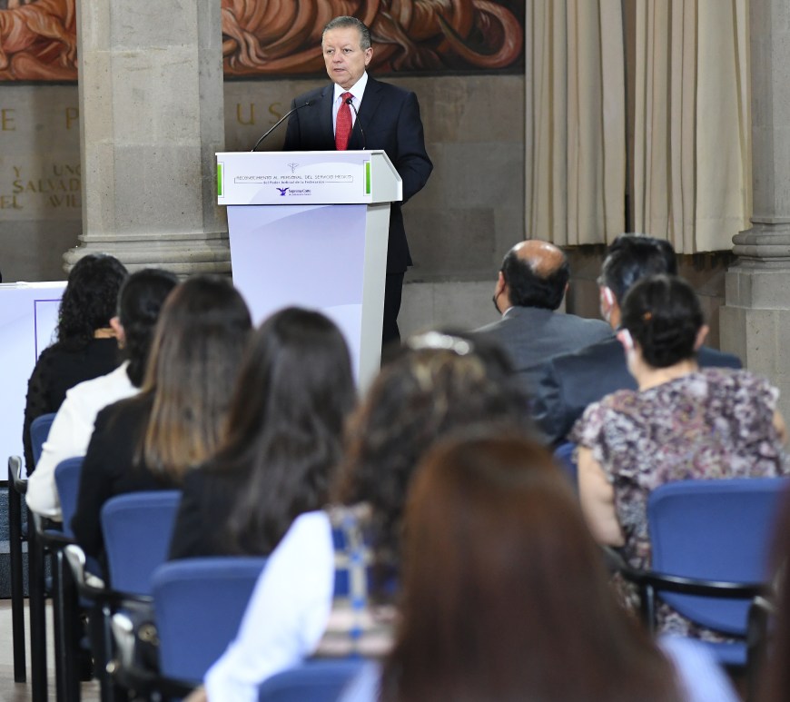 Arturo Zaldivar Lelo de Larrea