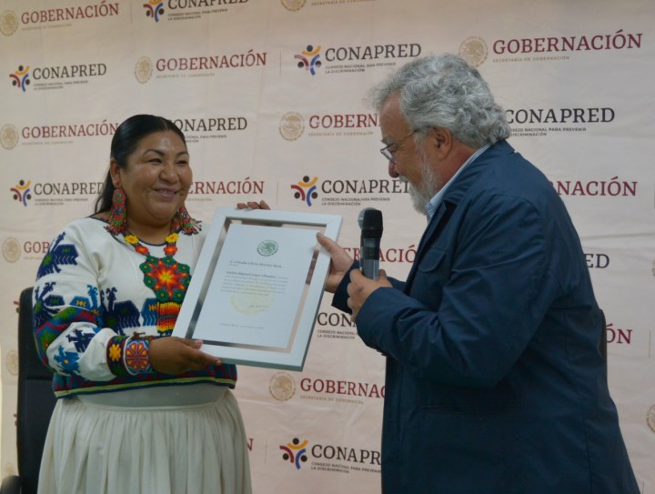 Alejandro Encinas Rodríguez y Claudia Olivia Morales Reza