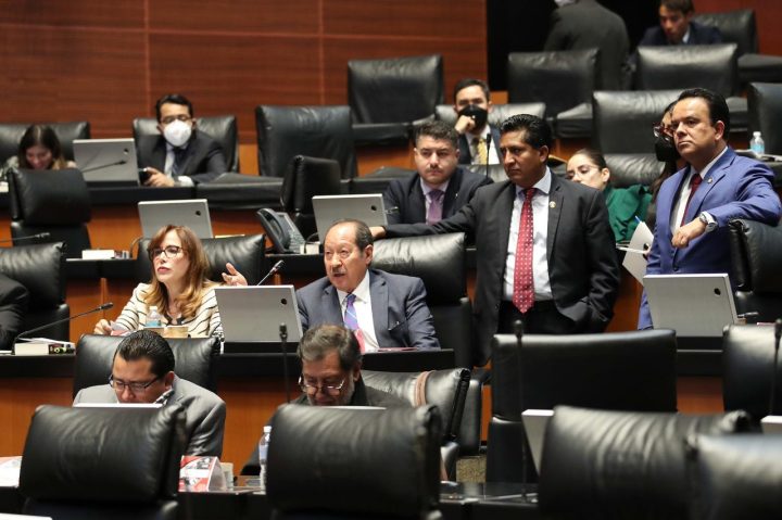 Sesión permanente del Congreso de la Unión