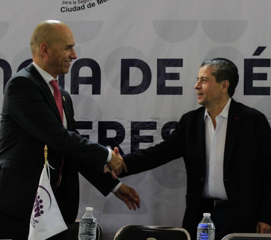 Giovani Gutiérrez y Salvador Guerrero Chiprés