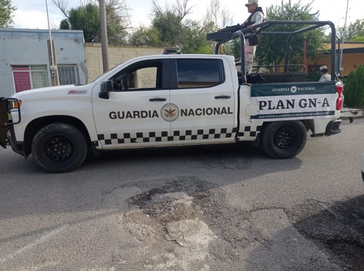 Camioneta de la Guardia Nacional 