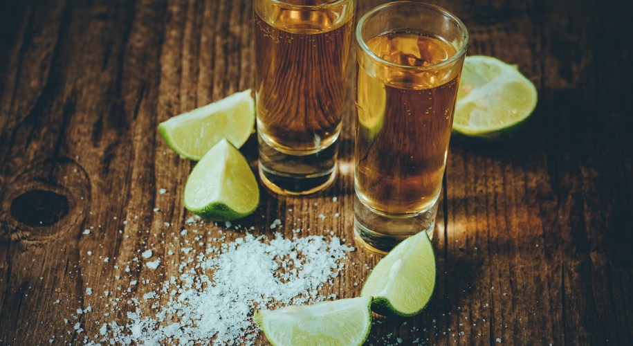 Tequila y limón
