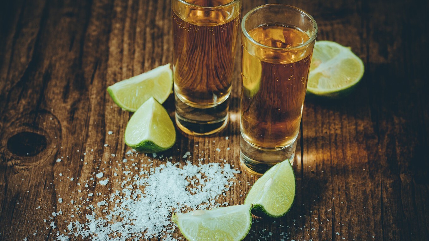 Tequila y limón