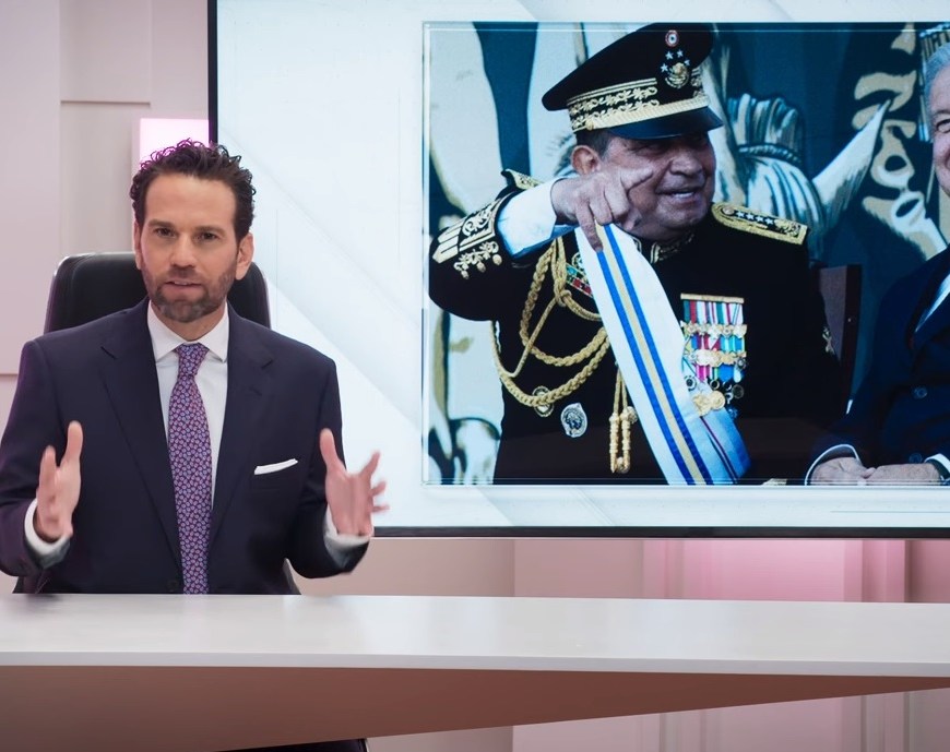 Loret de Mola en LatinUS