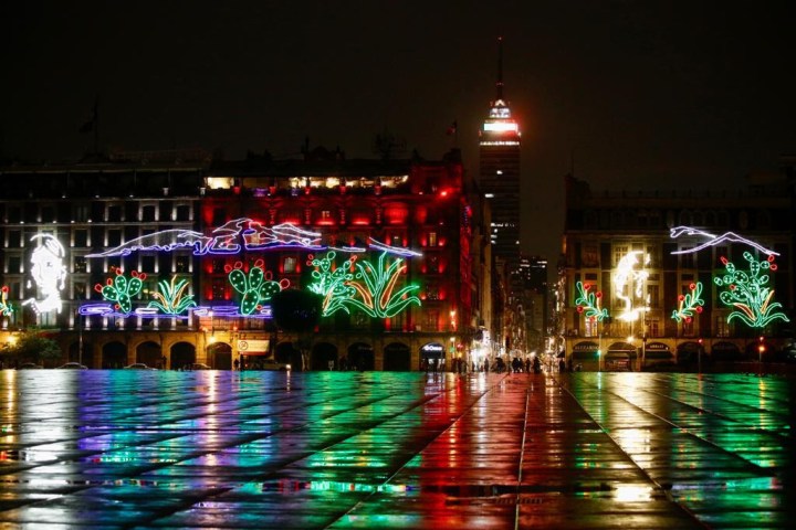 Alumbrado por Independencia de México