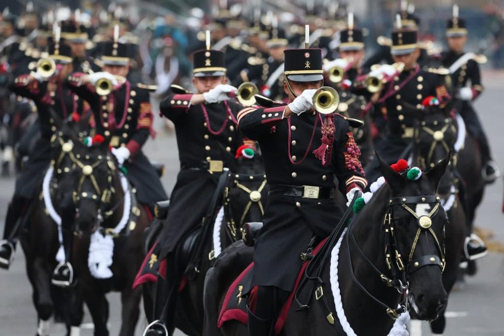 Cadetes del colegio militar