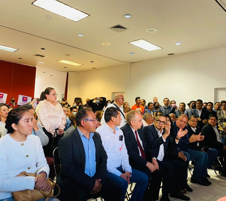 Carol Antonio Altamirano