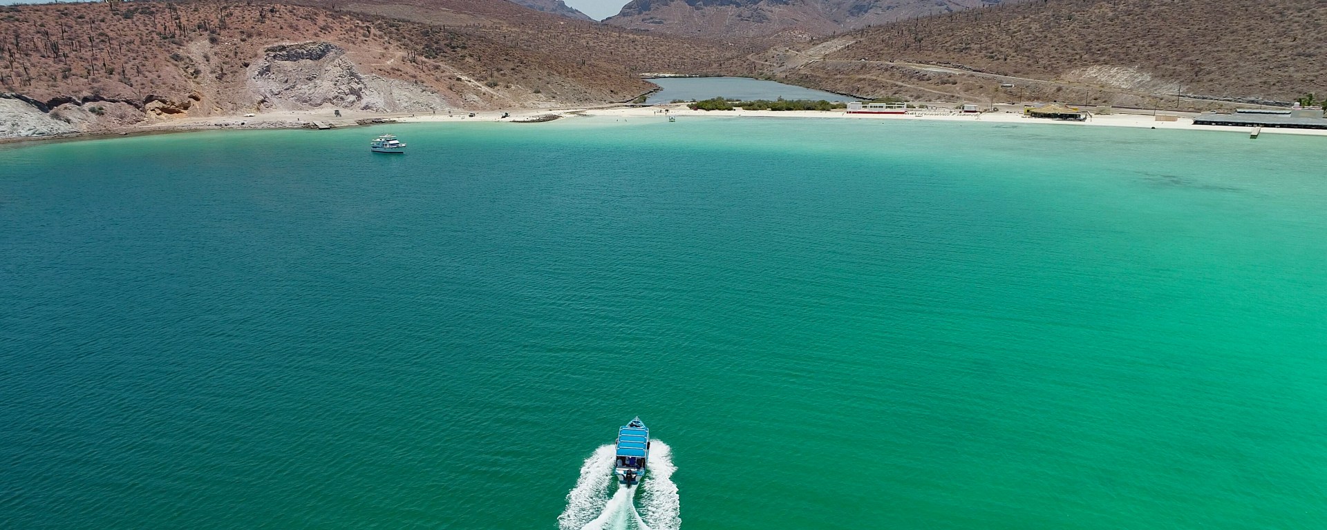 Embarcación en playa