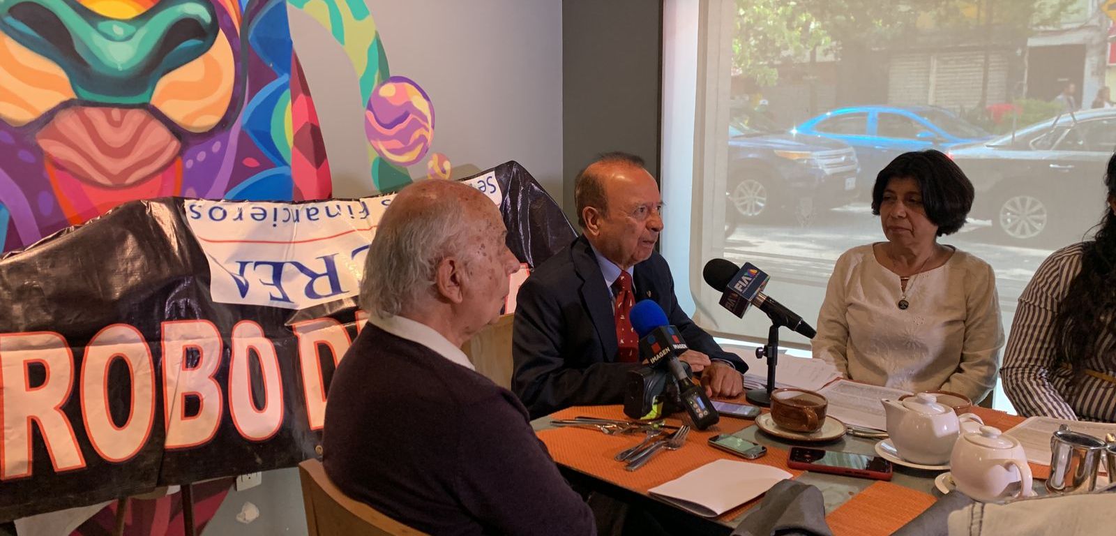 Defraudados por Ficrea