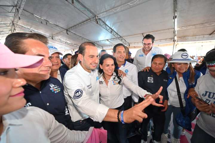 Marko Cortés y Alejandra del Moral