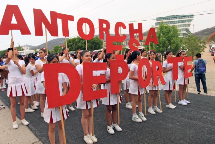 Mujeres de Antorcha Campesina