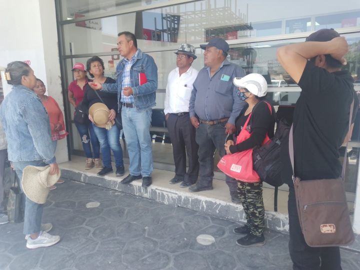 Antorchistas se manifiestan en Pachuca 