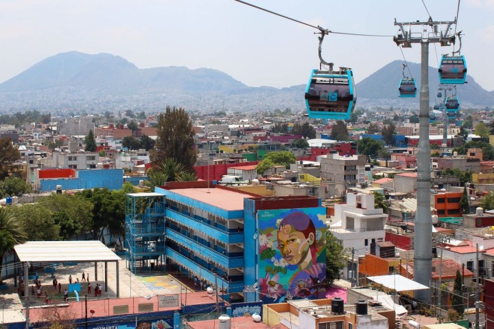 Servicio del Cablebus