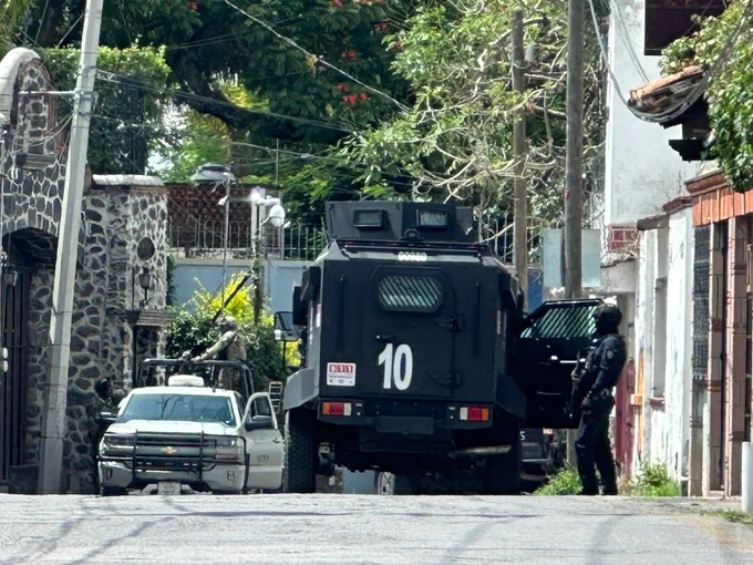 Operativo de la FGR en Cuernavaca
