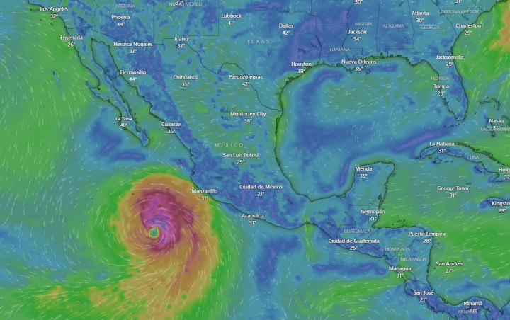 "Hilary' huracán categoría 2