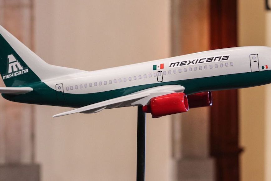 Avión en escala de Mexicana de Aviación