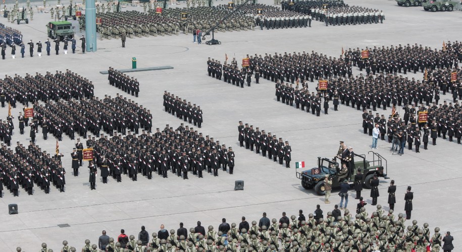 Militares en el Zócalo