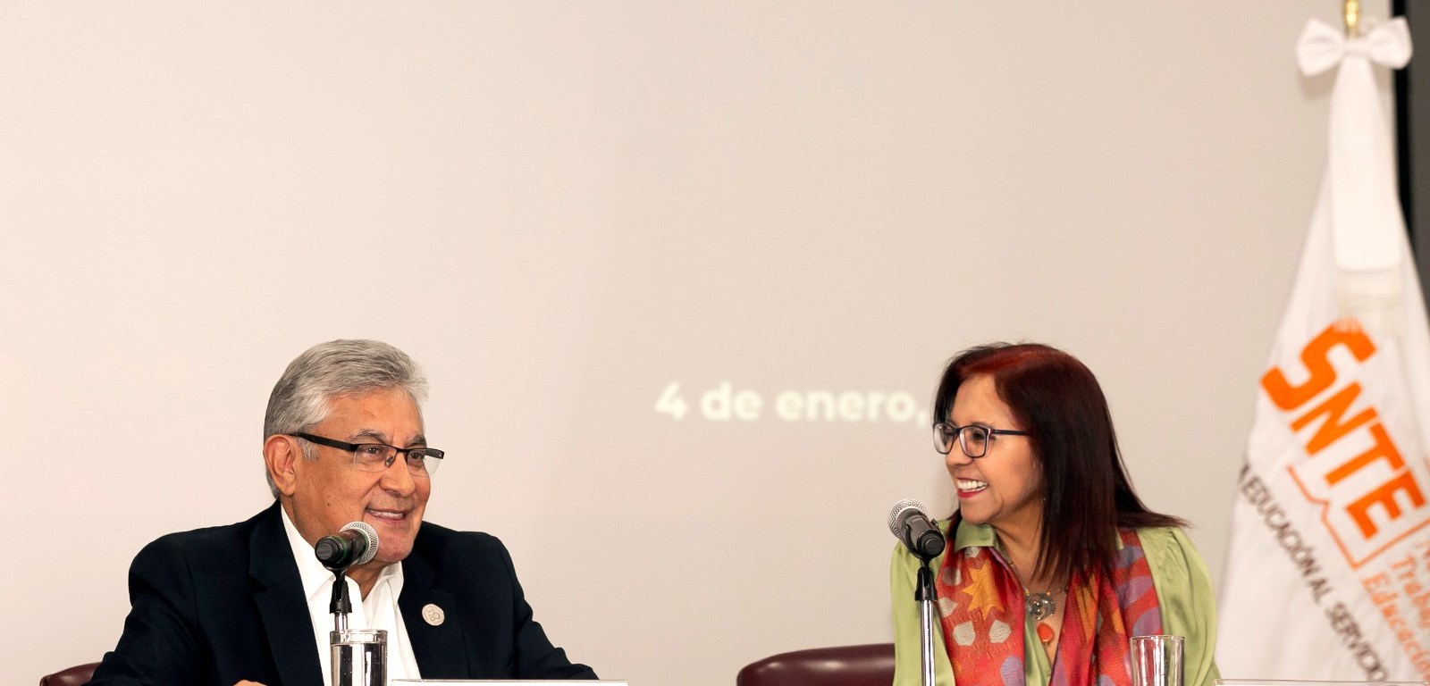 Alfonso Cepeeda y Leticia Ramírez