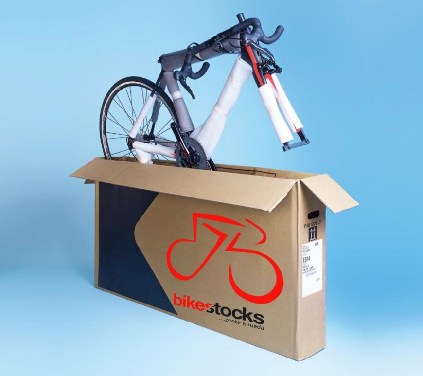 Bicicleta en empaque