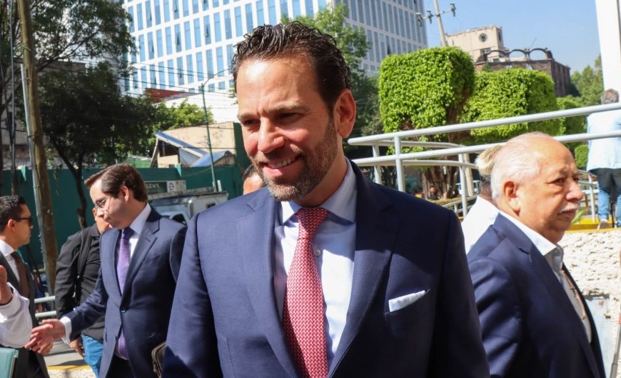 Carlos Loret de Mola