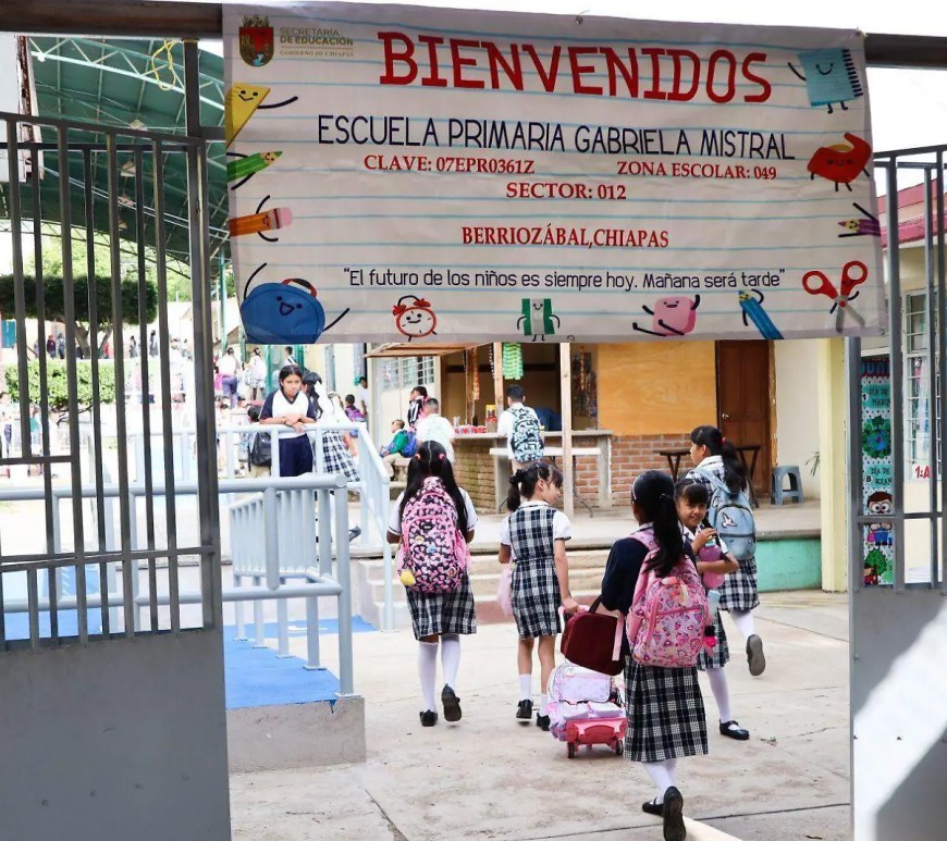 Niños en escuela